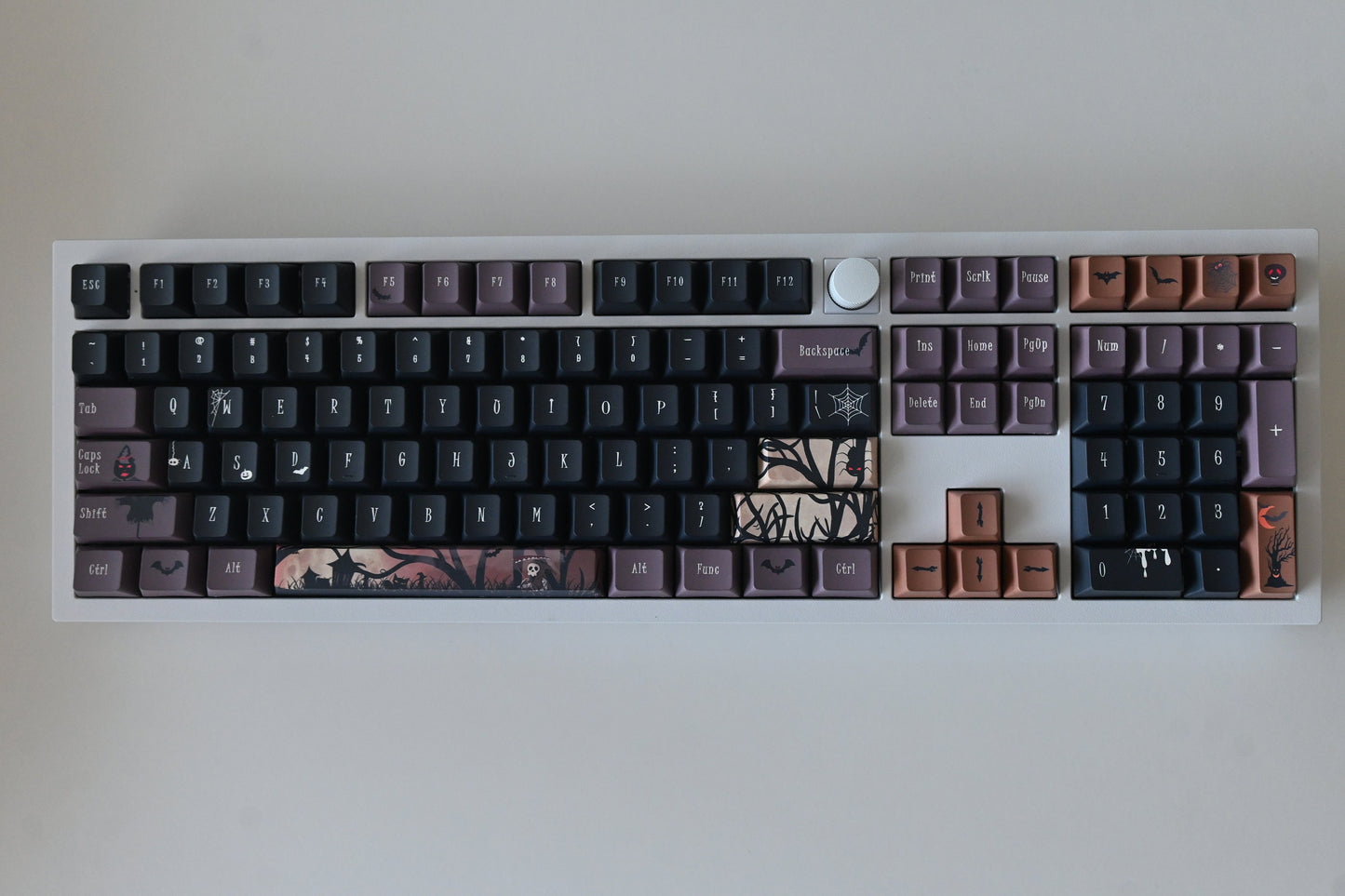 Spooky Cartoon Halloween Keycap Set