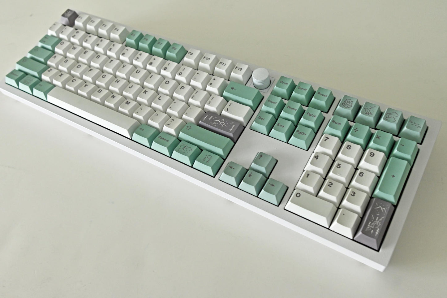 Green Mountain Valley Theme Keycap Set