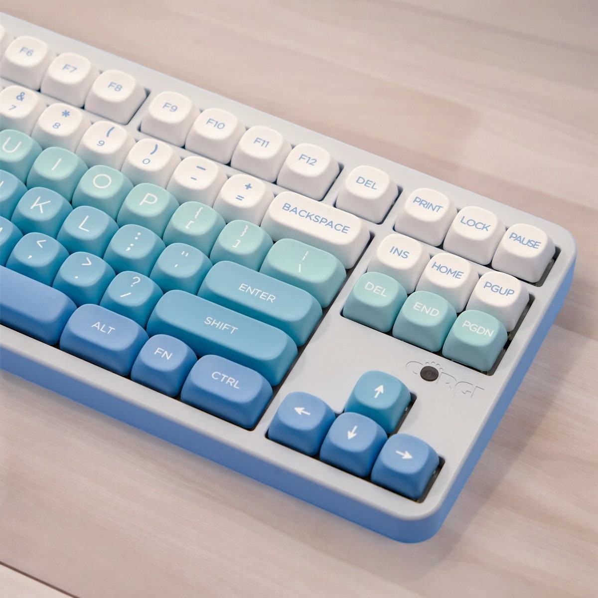 Glacier Ice Blue Gradient Keycap Set