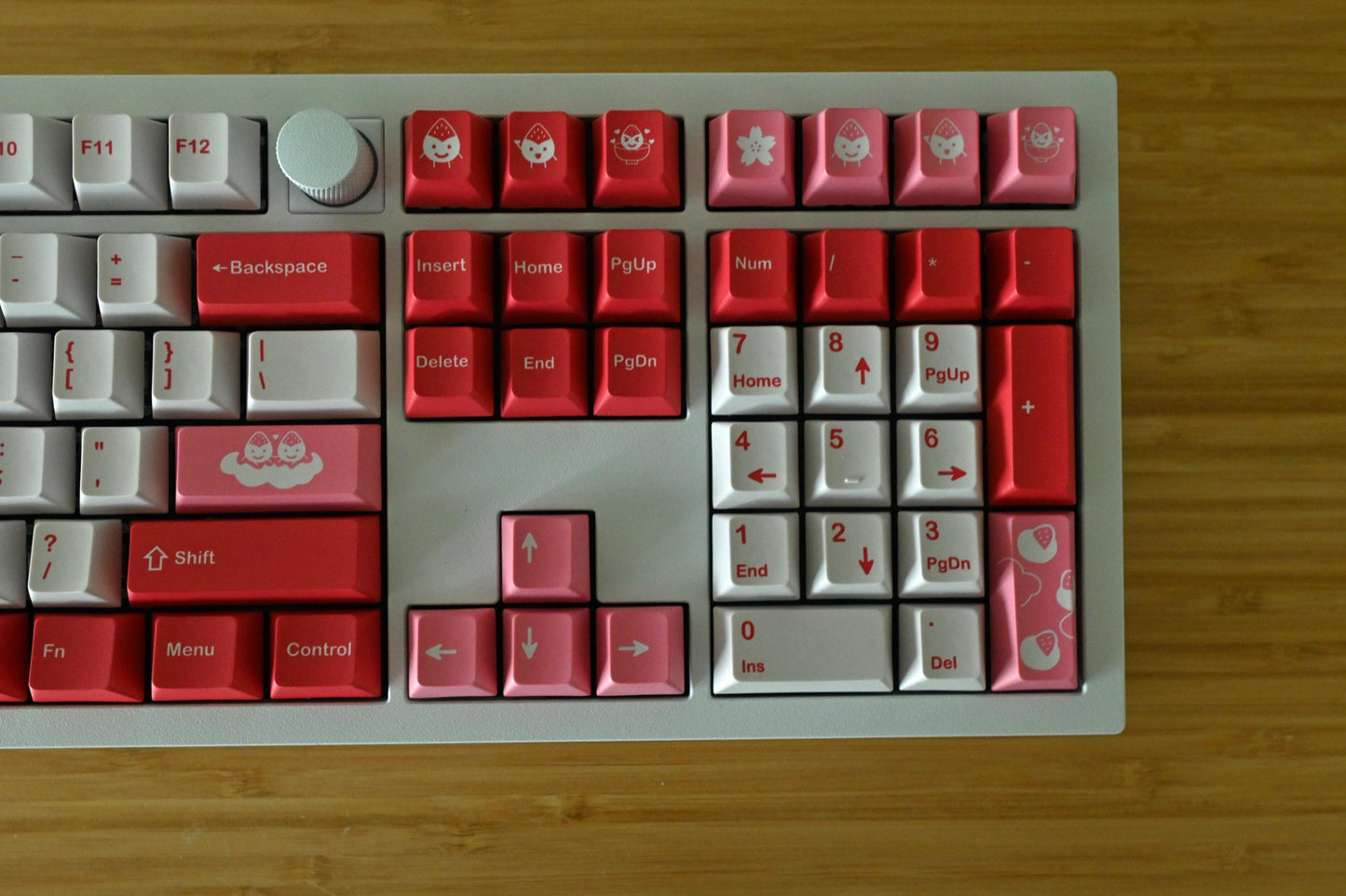 Cute Strawberry Red Bean Mochi Dessert Keycap Set