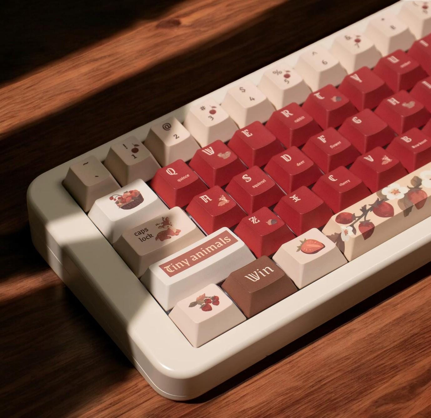 Cute Autumn Forest Theme Keycap Set