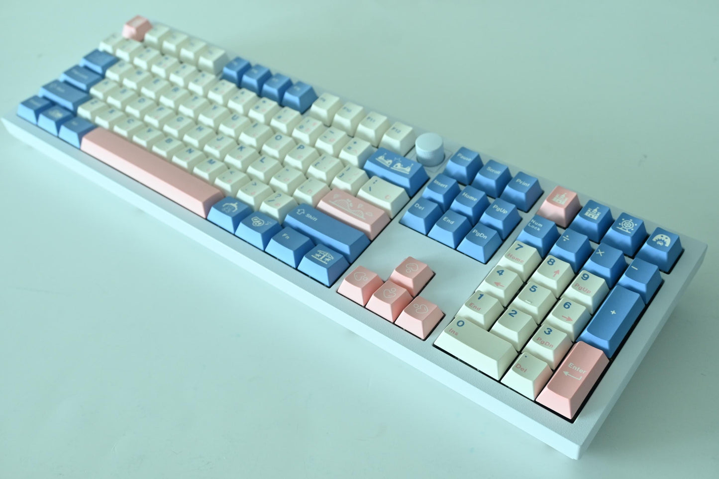 Cute Fun Amusement Theme Park Keycap Set