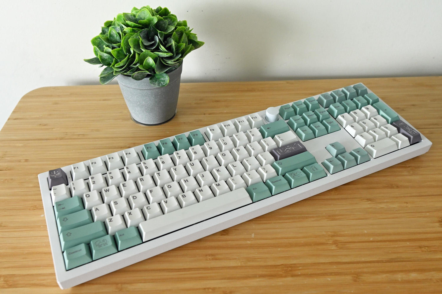 Green Mountain Valley Theme Keycap Set