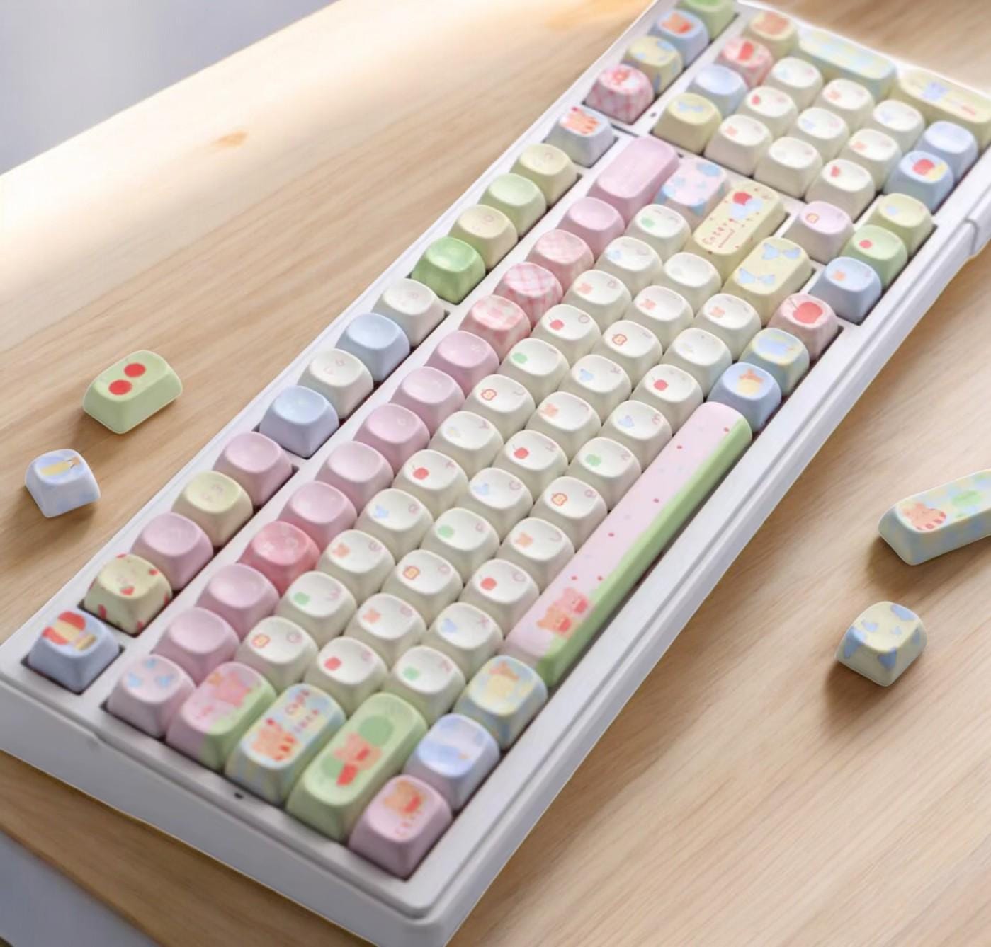 Cute Bear Spring Picnic Theme Keycap Set