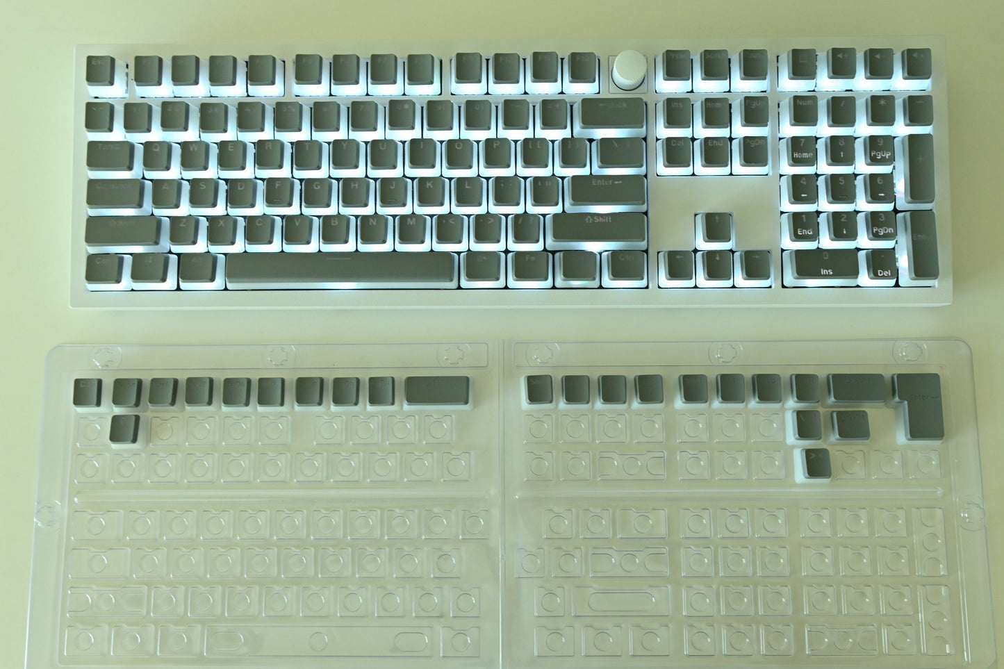 Backlit Translucent Grey Pudding Keycap Set