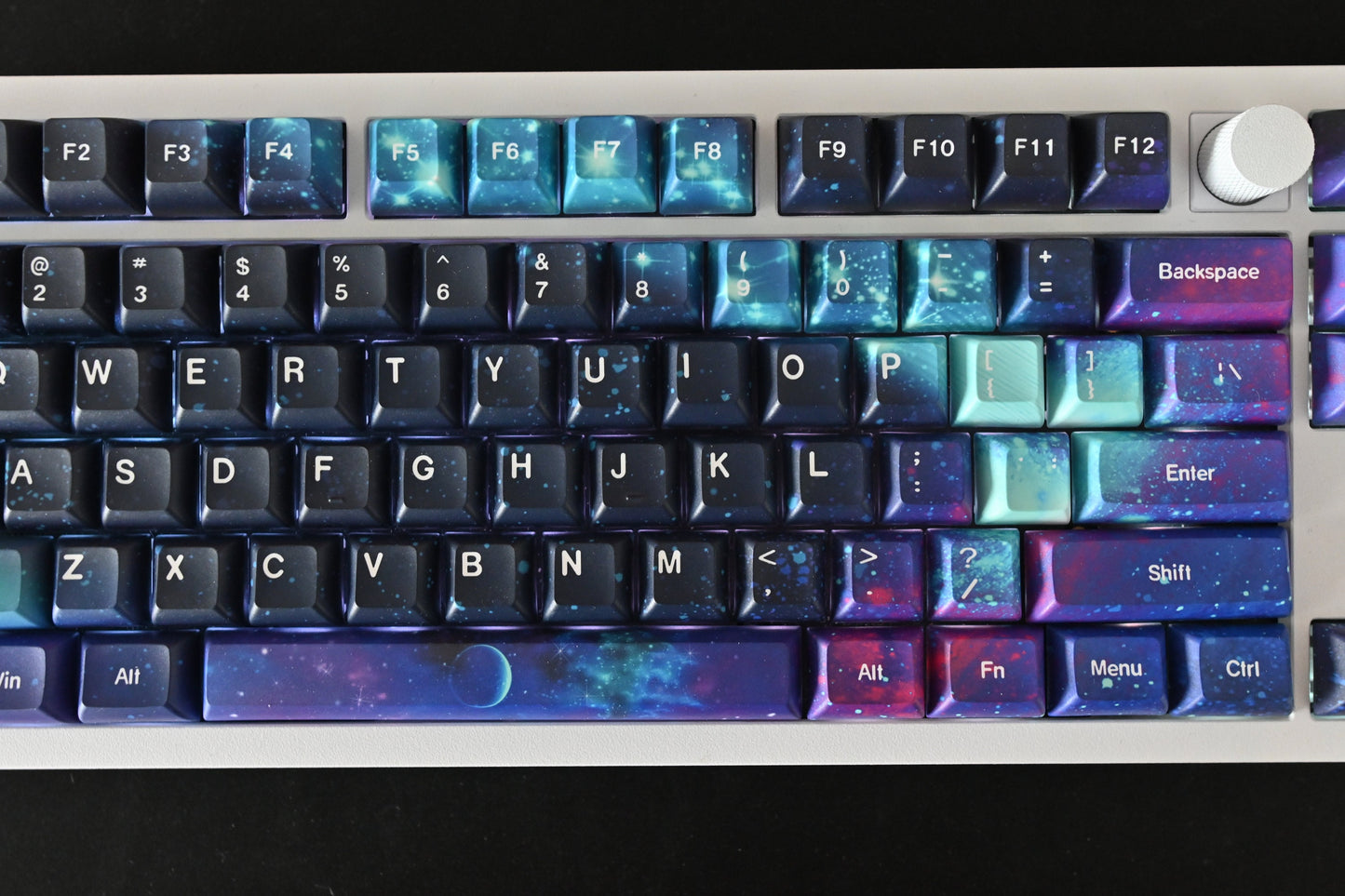 Dark Aurora Night Sky Keycap Set