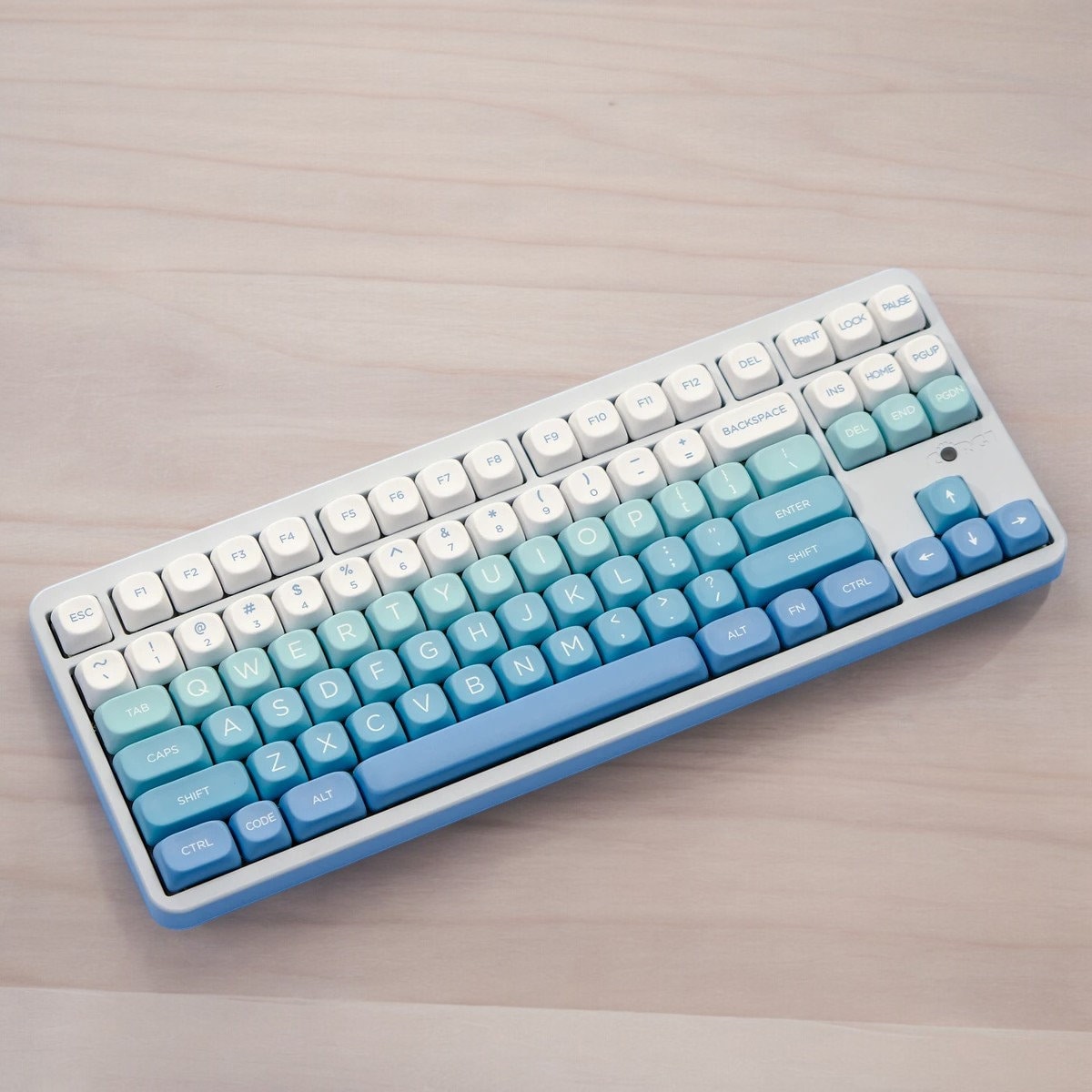 Glacier Ice Blue Gradient Keycap Set