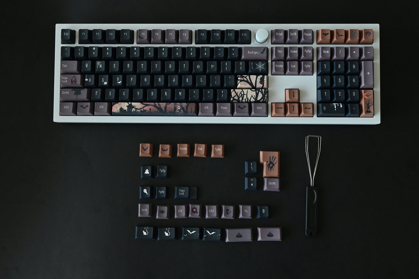 Spooky Cartoon Halloween Keycap Set