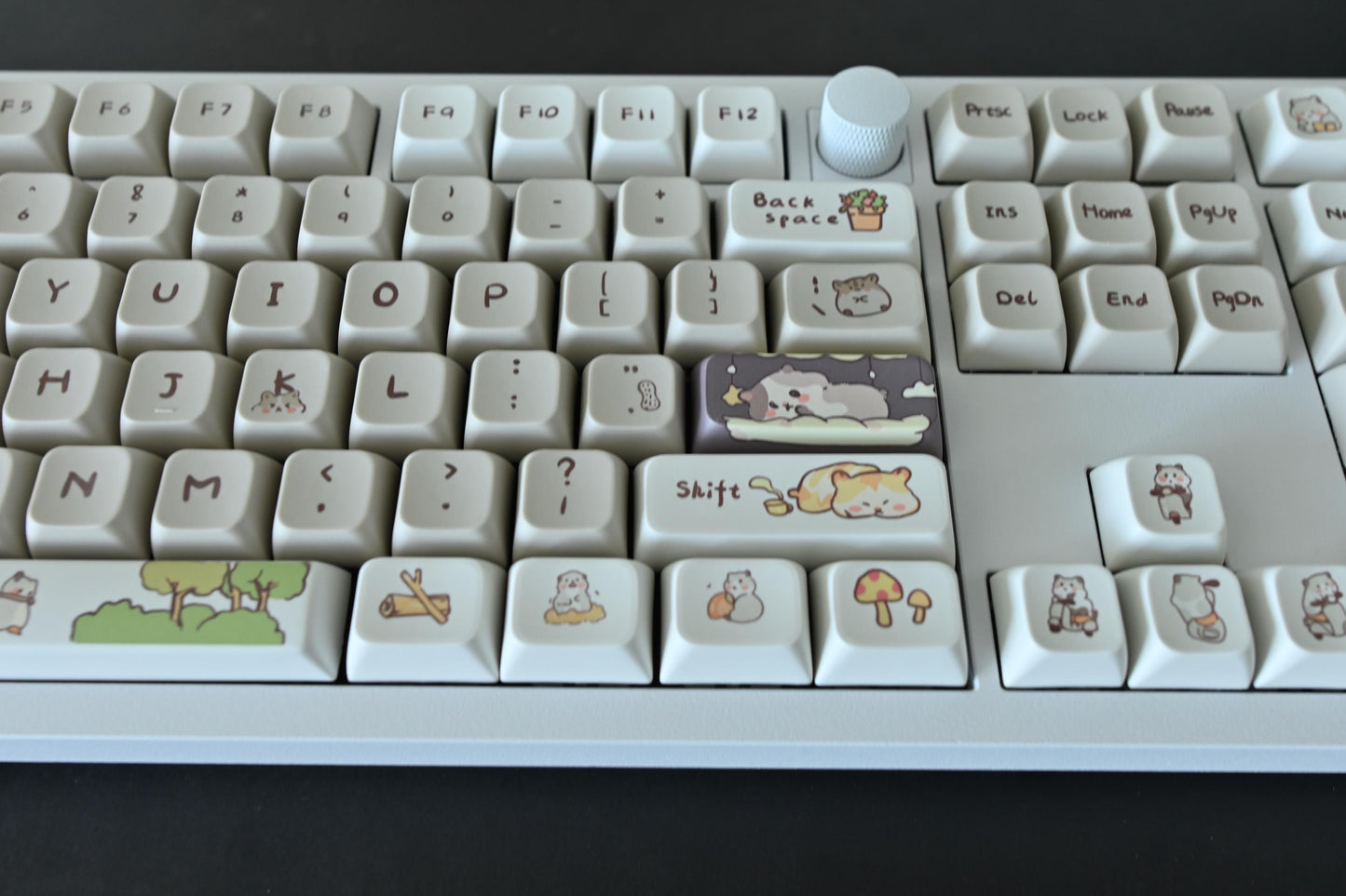 Cute Hamster Mouse Night Sky Keycap Set