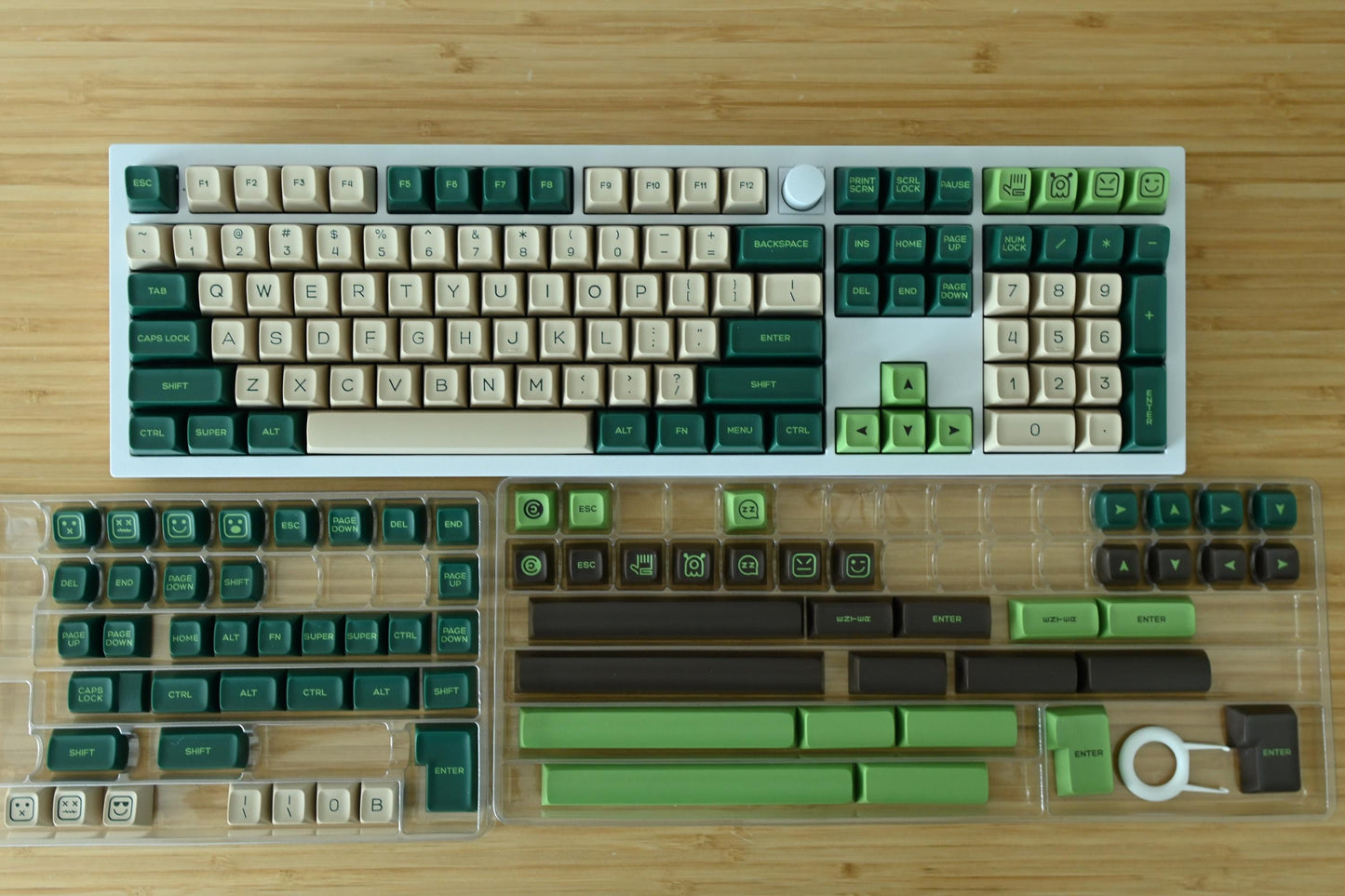Deep Green Forest Wood Theme Keycap Set