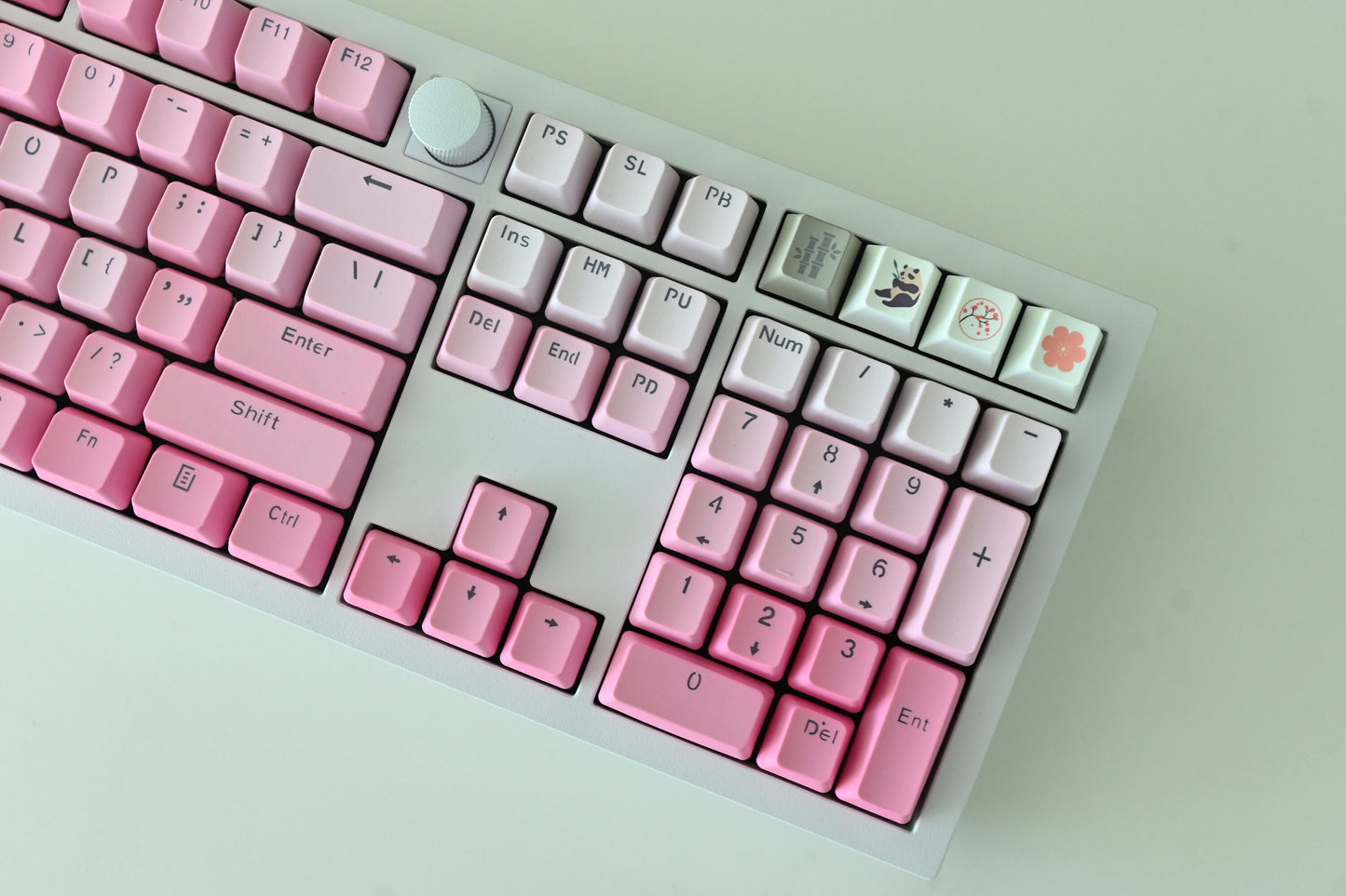 Backlit Pink Gradient Love Theme Keycap Set