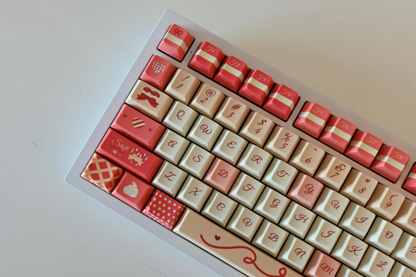Valentines Love Heart Theme Keycap Set