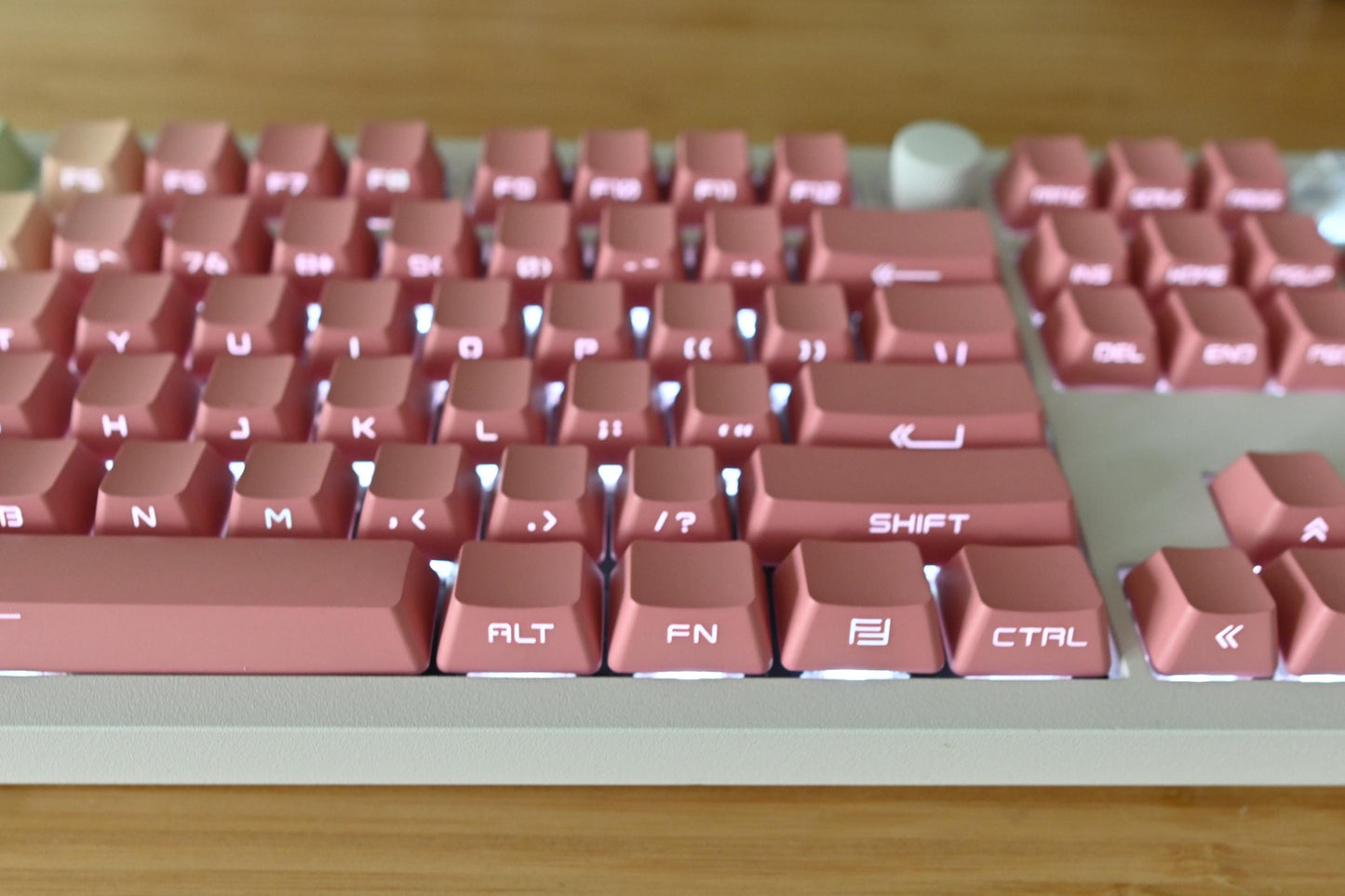 Backlit Pastel Rainbow Gradient Side Print Keycap Set