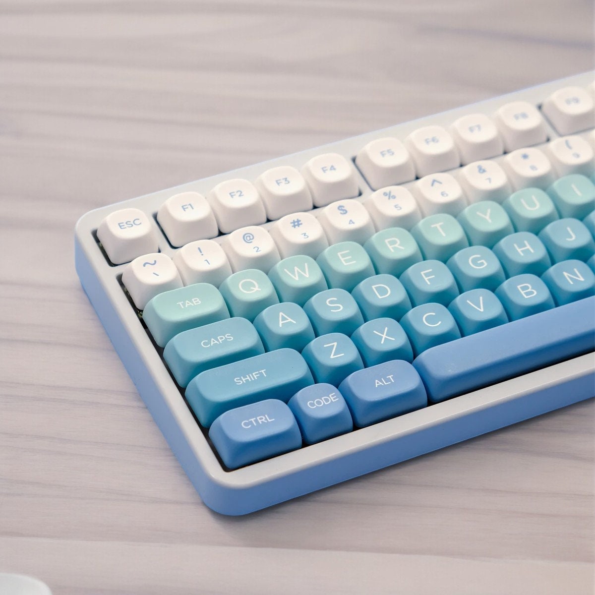 Glacier Ice Blue Gradient Keycap Set