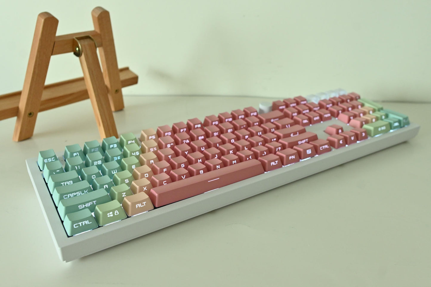 Backlit Pastel Rainbow Gradient Side Print Keycap Set