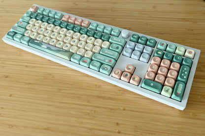 Rolling Green Hill Forest Theme Keycap Set