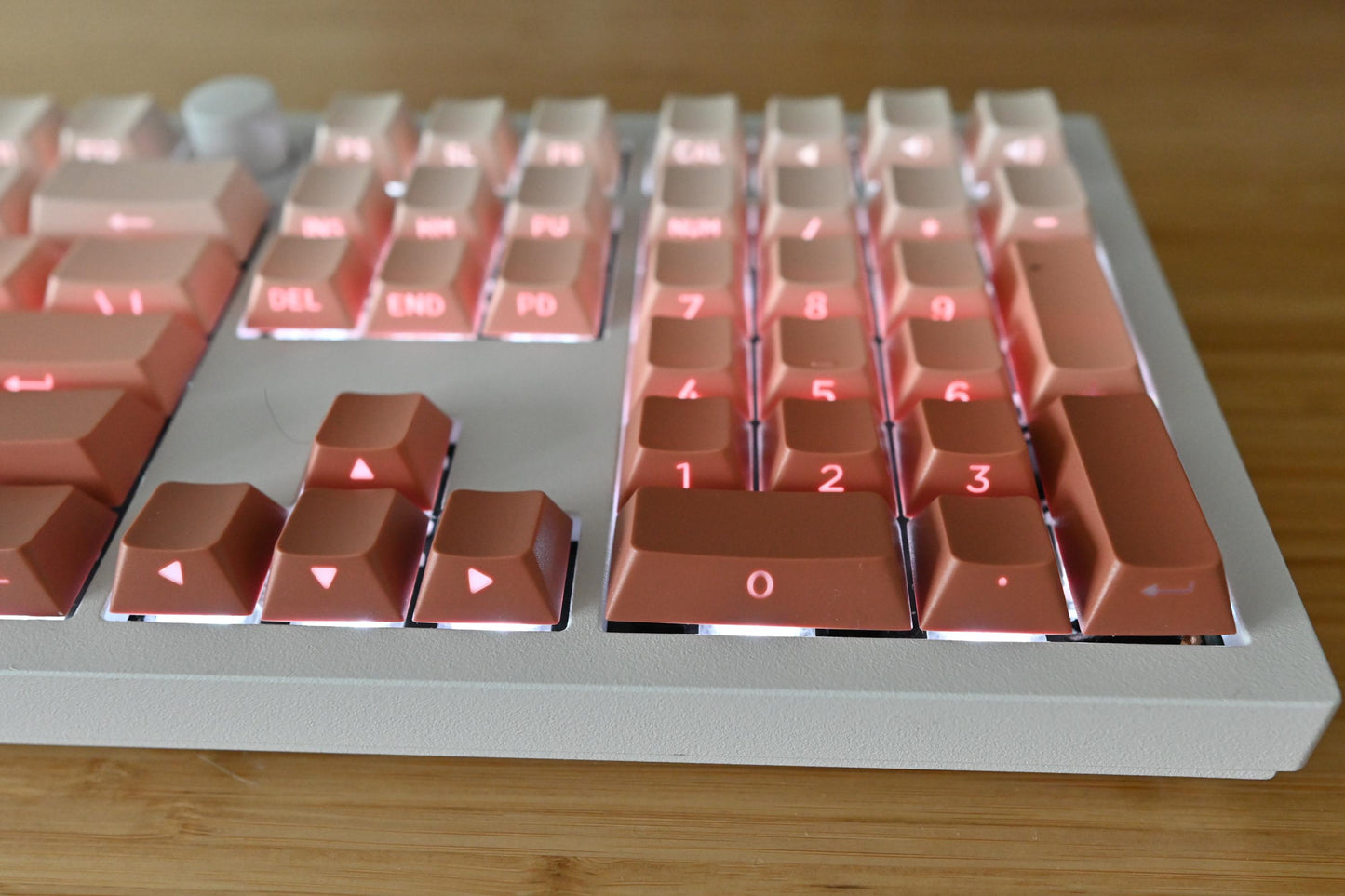 Backlit Pink Red Gradient Side Print Keycap Set